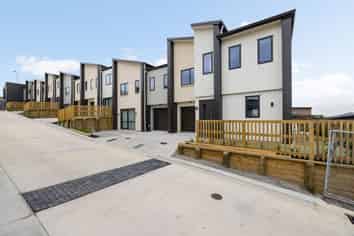 6/2 North Ridge Drive, Rototuna North