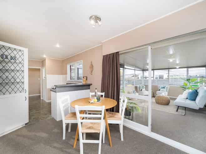 6 Norrie Street, Feilding