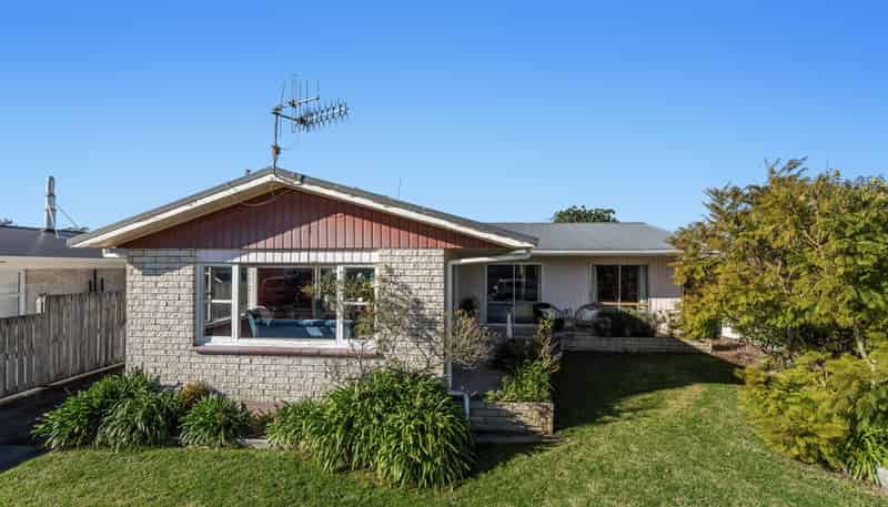 98 Riverside Drive, Whakatane