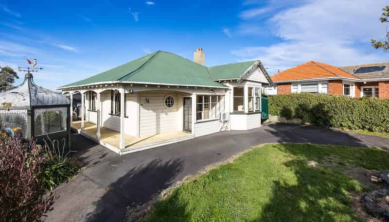 235 Kenmure Road, Kenmure