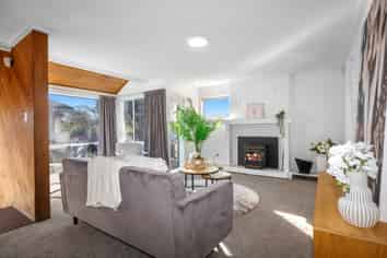 33 Frensham Crescent, Woolston