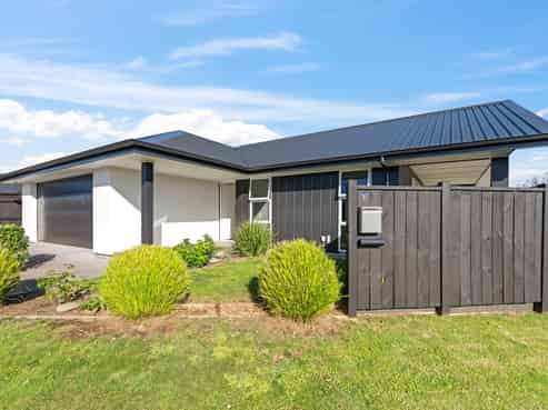 31 Aratapu Street, Waitara