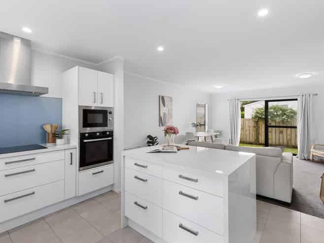 2/26 Mason Street, Moera