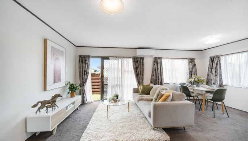 2/6 Chapel Street, Papakura