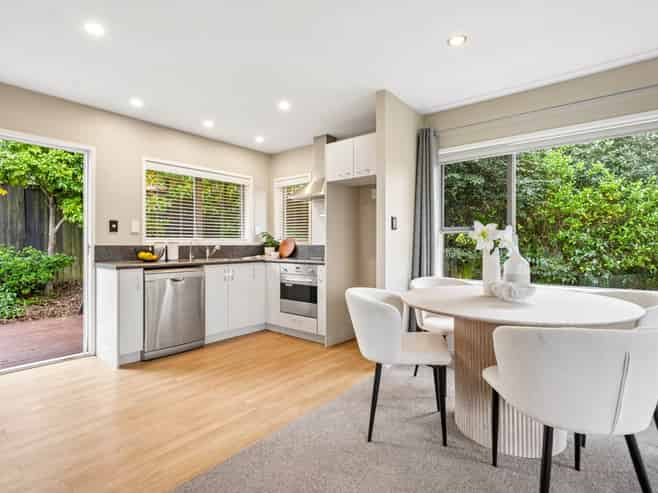 1/17 Park Hill Road, Birkenhead