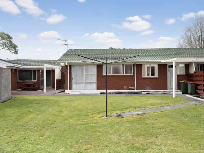 2/9 Cooper Place, Papakura