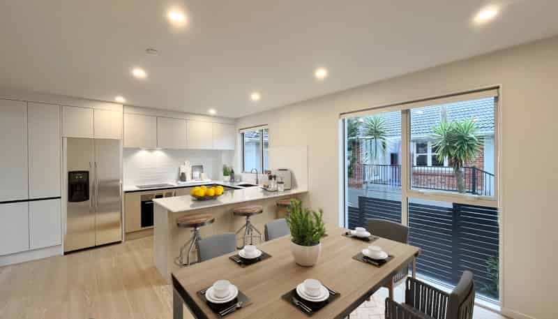 3/9 Aeroview Drive, Beach Haven
