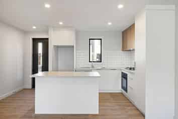 6/2 Benjamin Avenue, Rototuna North