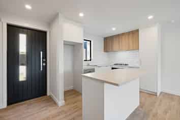 6/2 Benjamin Avenue, Rototuna North