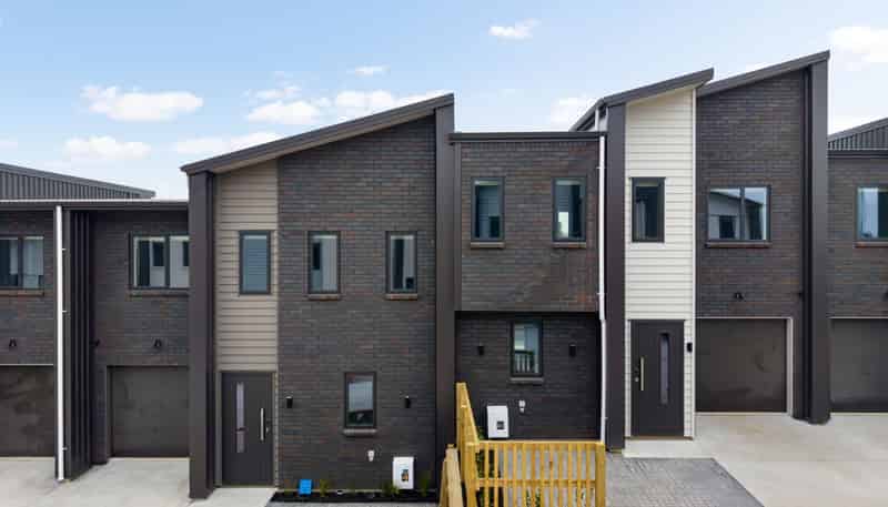 6/2 Benjamin Avenue, Rototuna North