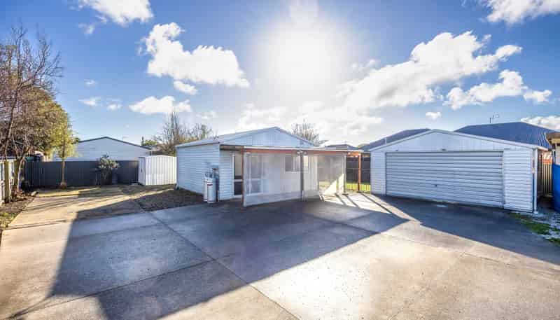 12A Railway Terrace, Templeton
