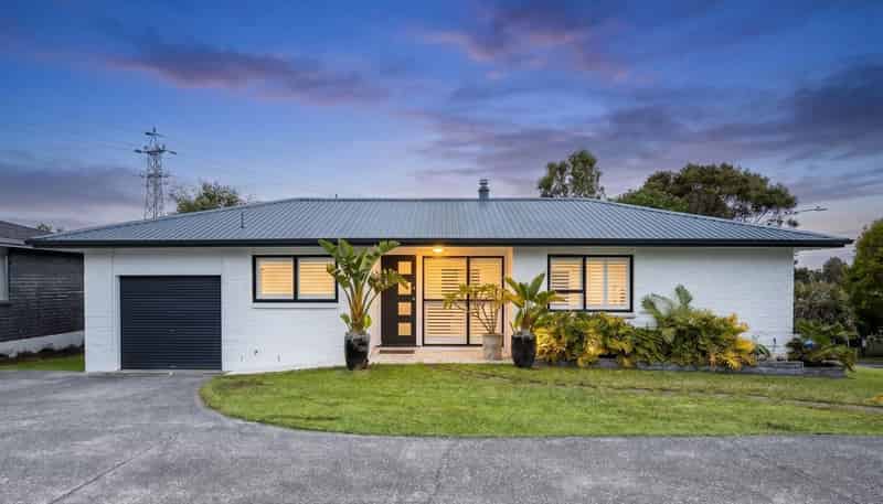 30A Hiwihau Place, Glenfield