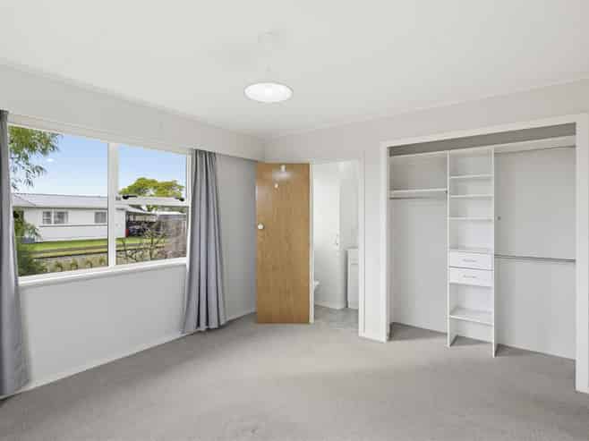 2 Grey Street, Levin