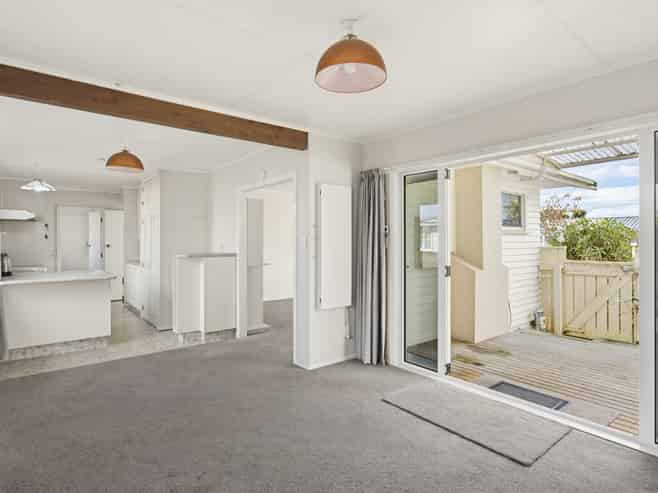 2 Grey Street, Levin