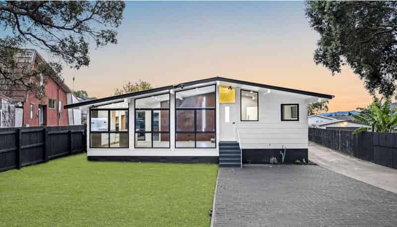 24A McKinstry Avenue, Mangere East