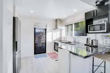 97B Pine Avenue, Melville