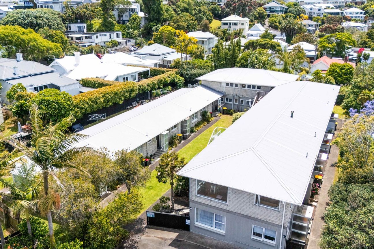 Carefree Devonport Living, Walk to Everything! - Vista 3