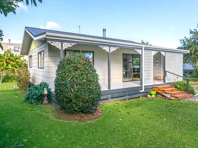 160 Lillis Lane, Thames
