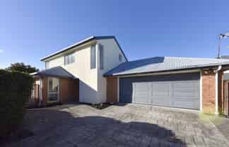 4 Rosefield Lane, Papanui