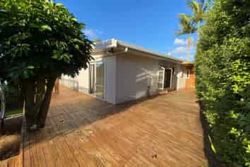 34 Doyly Drive, Stanmore Bay