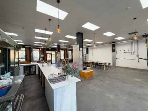 Cool Premise - Ex Cafe - Blank Canvas