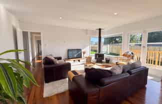 104 Chivalry Road, Glenfield