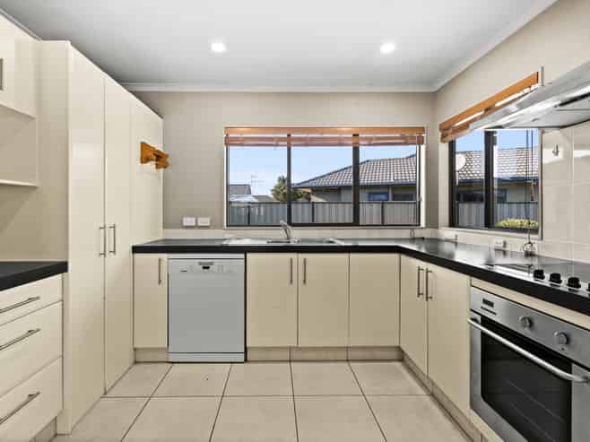 18 Newbury Place, Taradale
