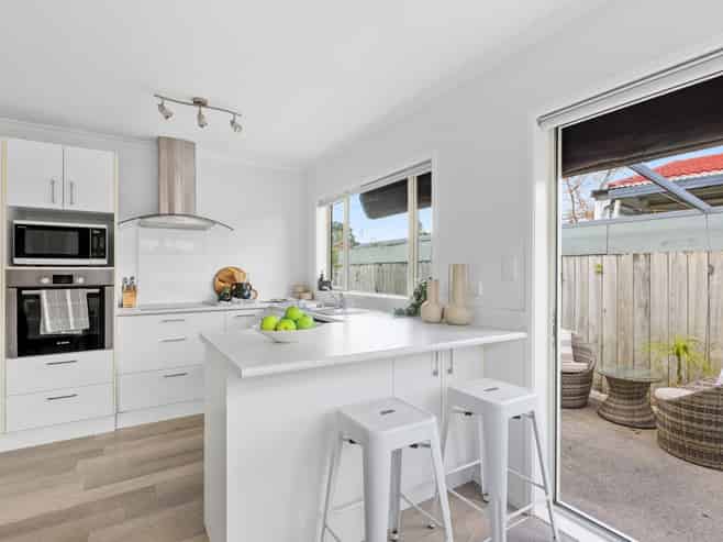 11 Annalise Place, Orewa