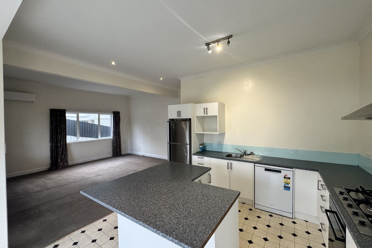 SPACIOUS 4x BEDROOM: – pohled 6