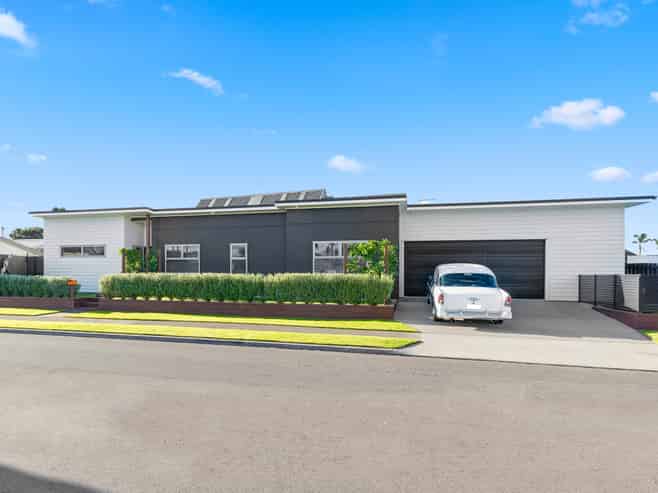 3 Katerini Grove, Papamoa