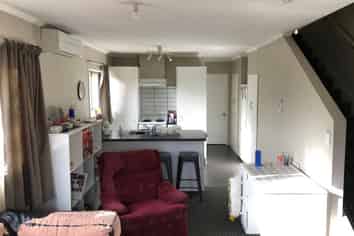 A/114 Gore Place, North Dunedin