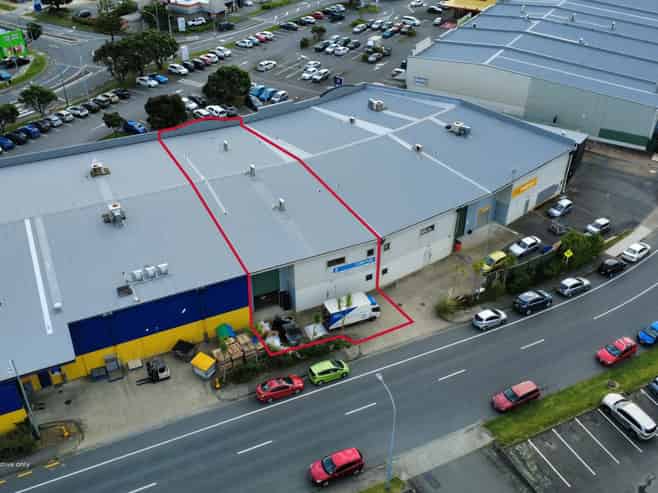 Mega Centre Retail - Porirua