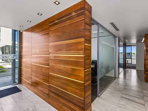 Outstanding Albany office