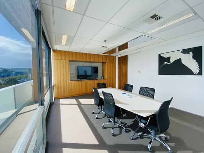 Outstanding Albany office