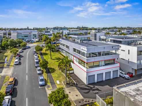 Outstanding Albany office