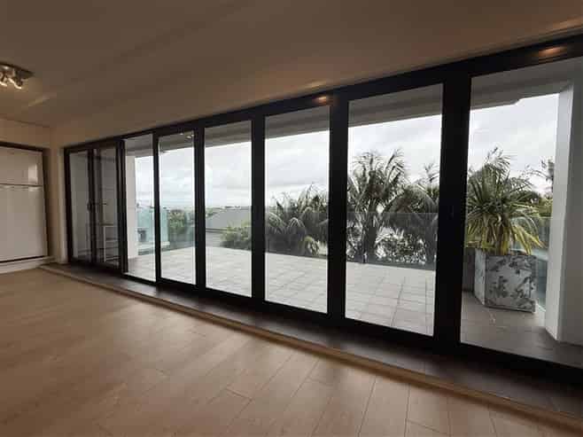 1C/221 Great North Road , Grey Lynn