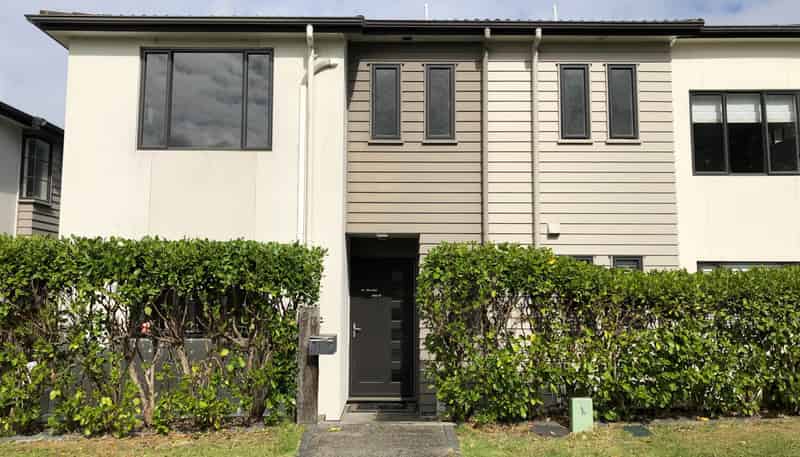 63 Coachman Drive, Flat Bush