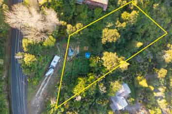 86 Victory Road, Laingholm