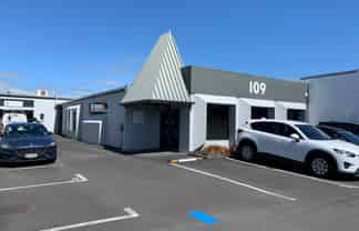 CBD Fringe Office Space