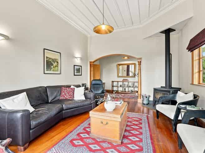 193 Great North Road, Otamatea