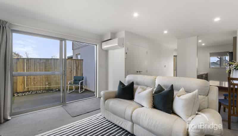 2/32 Avalon Street, Richmond
