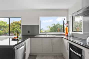 12 Ebony Place, Massey