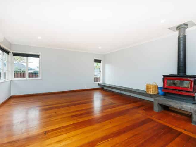 25 Liverpool Street, Takaro
