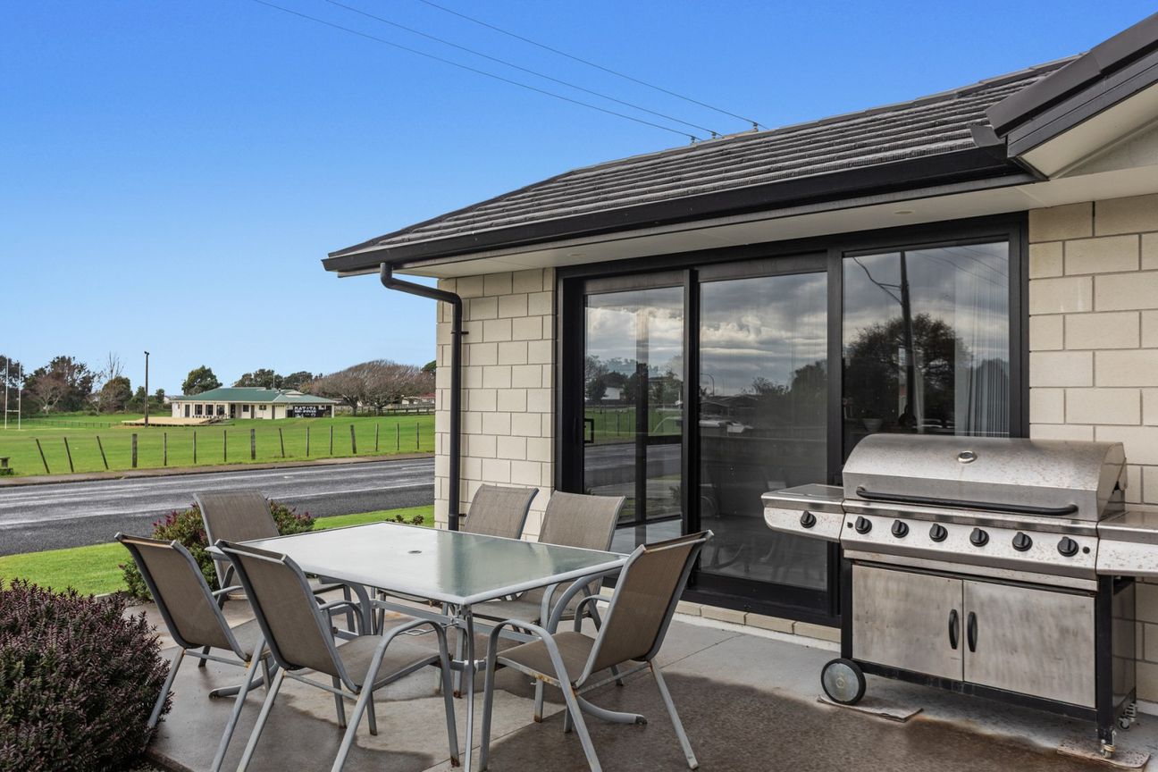 One Title, Two Dwellings: A Rare Opportunity - Widok 4