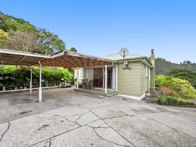 43 Moores Valley Road, Wainuiomata