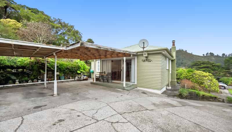43 Moores Valley Road, Wainuiomata