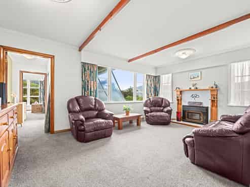 43 Moores Valley Road, Wainuiomata