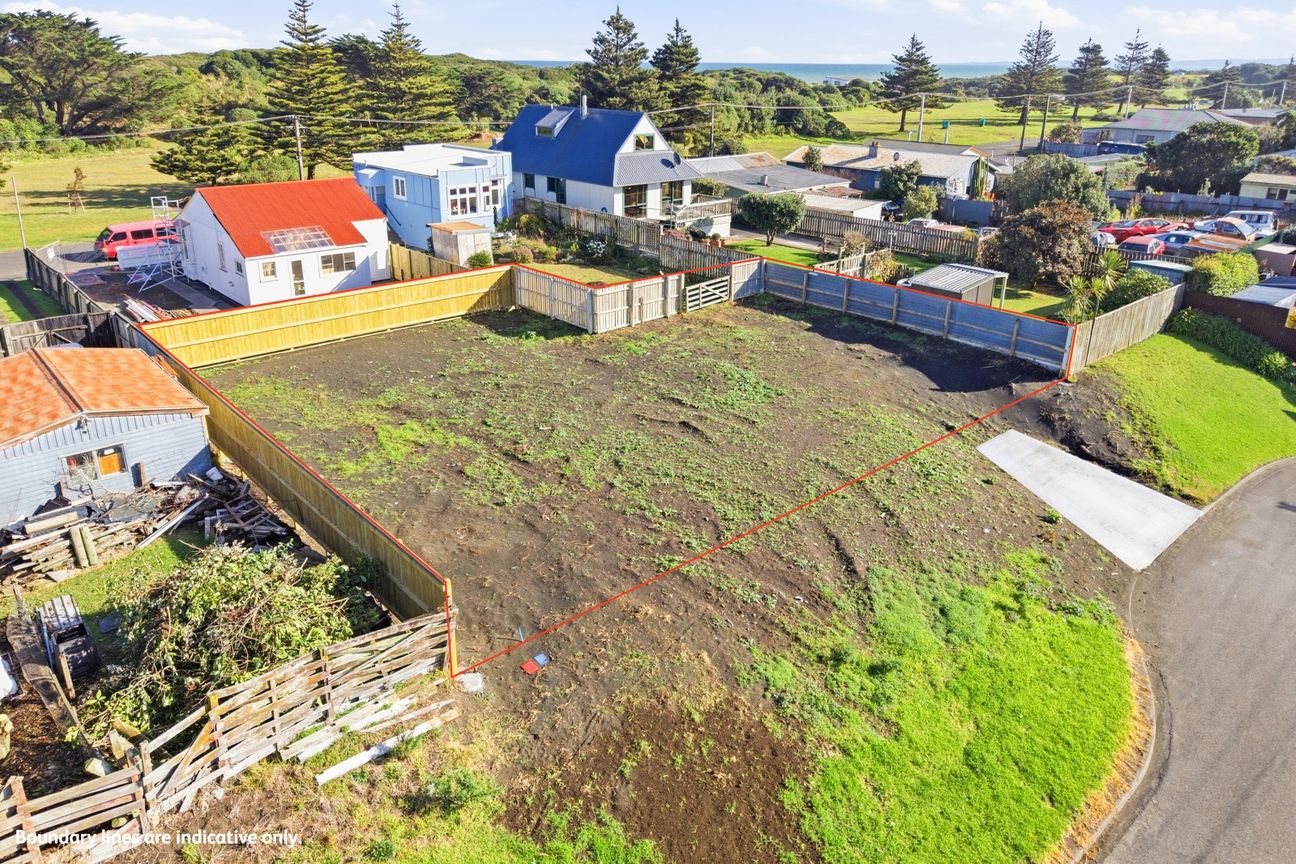 Elevated, sunny seaside section - View 2