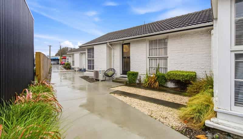 3/89 Hills Road, Edgeware