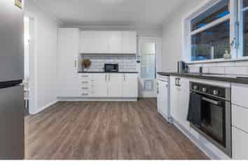 8 Middlesex Street, Levin